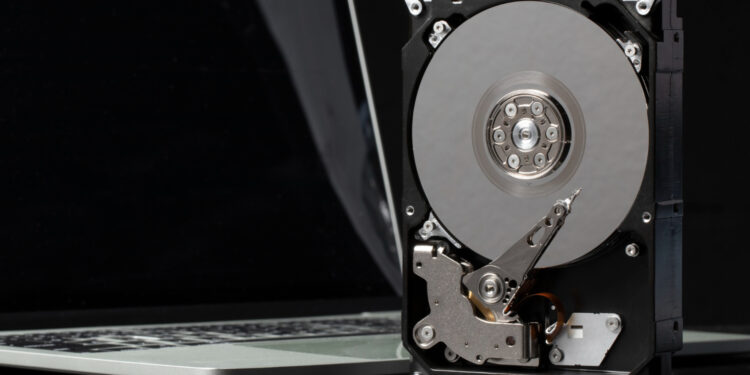 What happens if I delete the recovery partition in Windows 11-10